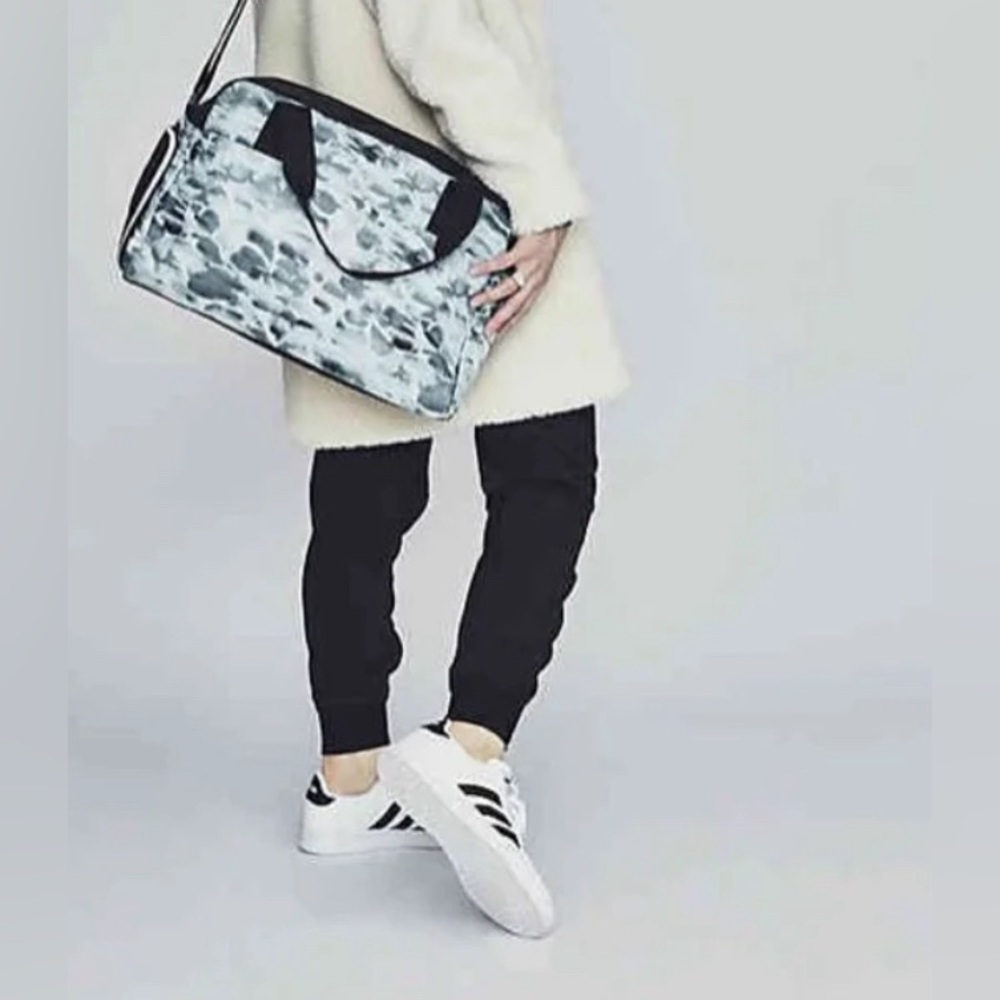 DSW New without tag gym bag